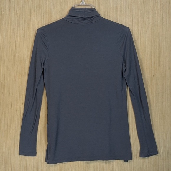 J.Crew Gray Turtleneck Top Normcore Cozy Casual Minamilist Women's Small‎ - Picture 3 of 6